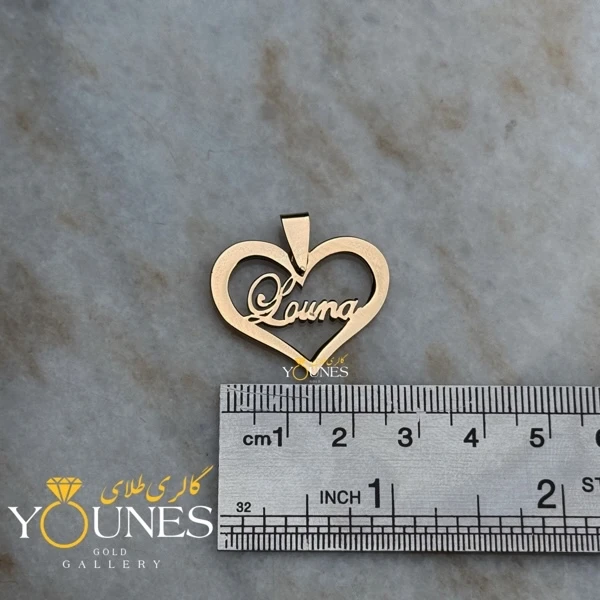 پلاک طلا اسم لونا Louna